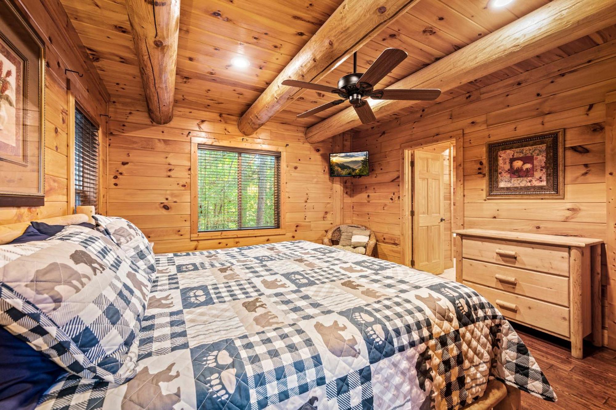 Relaxation Retreat - Pickleball Cabin - Wi-Fi, Fire Pit With Bar, Game Room, Hot Tub, Pool Access - Mins To Pf Sevierville Exterior photo