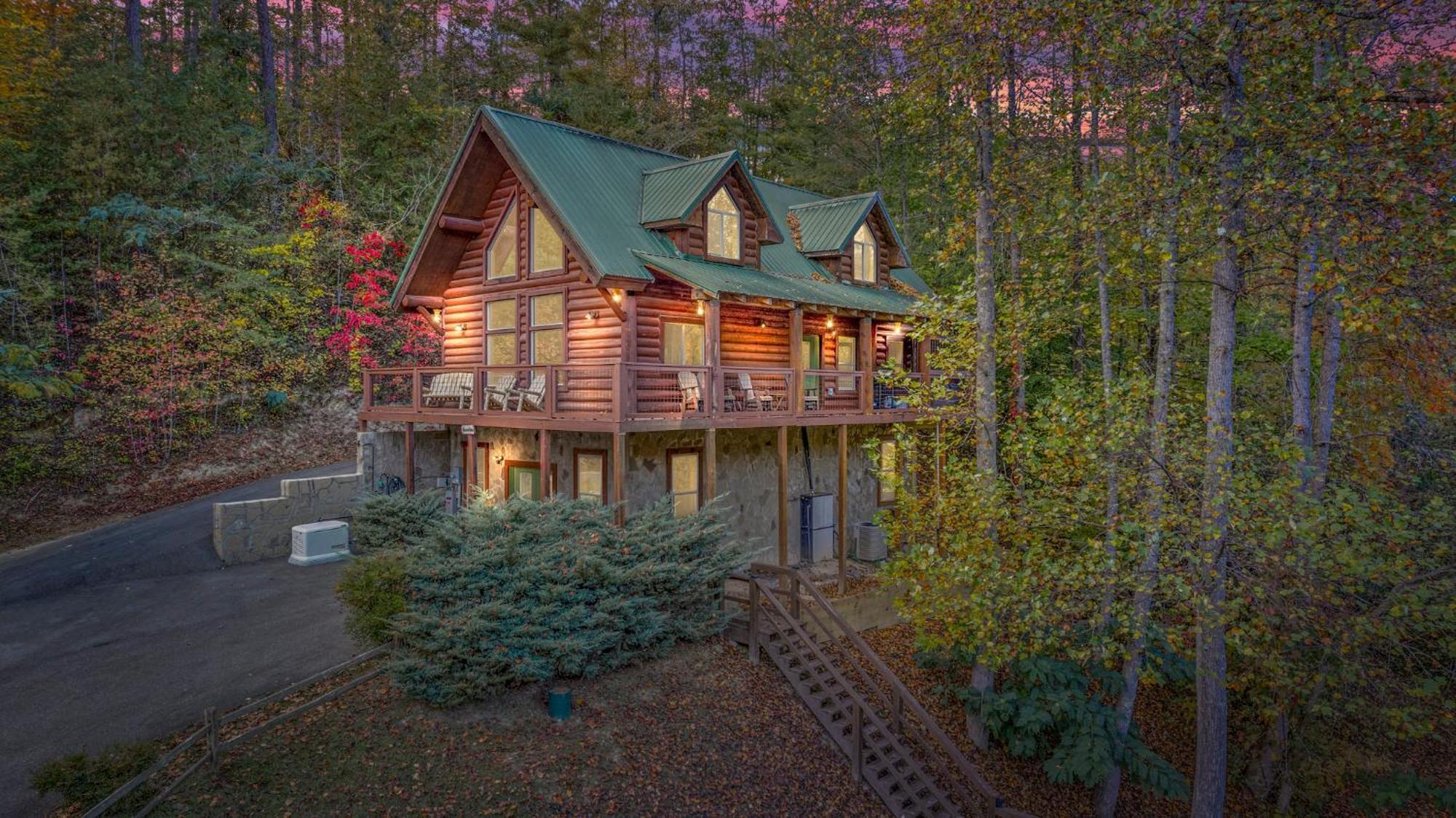 Relaxation Retreat - Pickleball Cabin - Wi-Fi, Fire Pit With Bar, Game Room, Hot Tub, Pool Access - Mins To Pf Sevierville Exterior photo